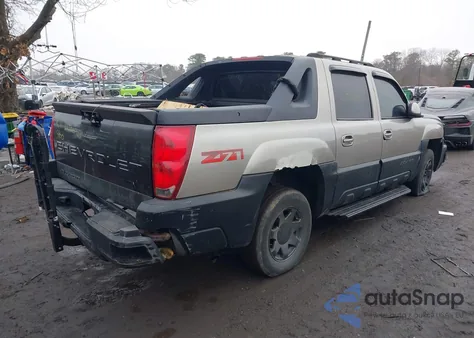 2002 Chevrolet Avalanche 1500 z USA, uszkodzony, nr VIN 3GNEK13T92G142767